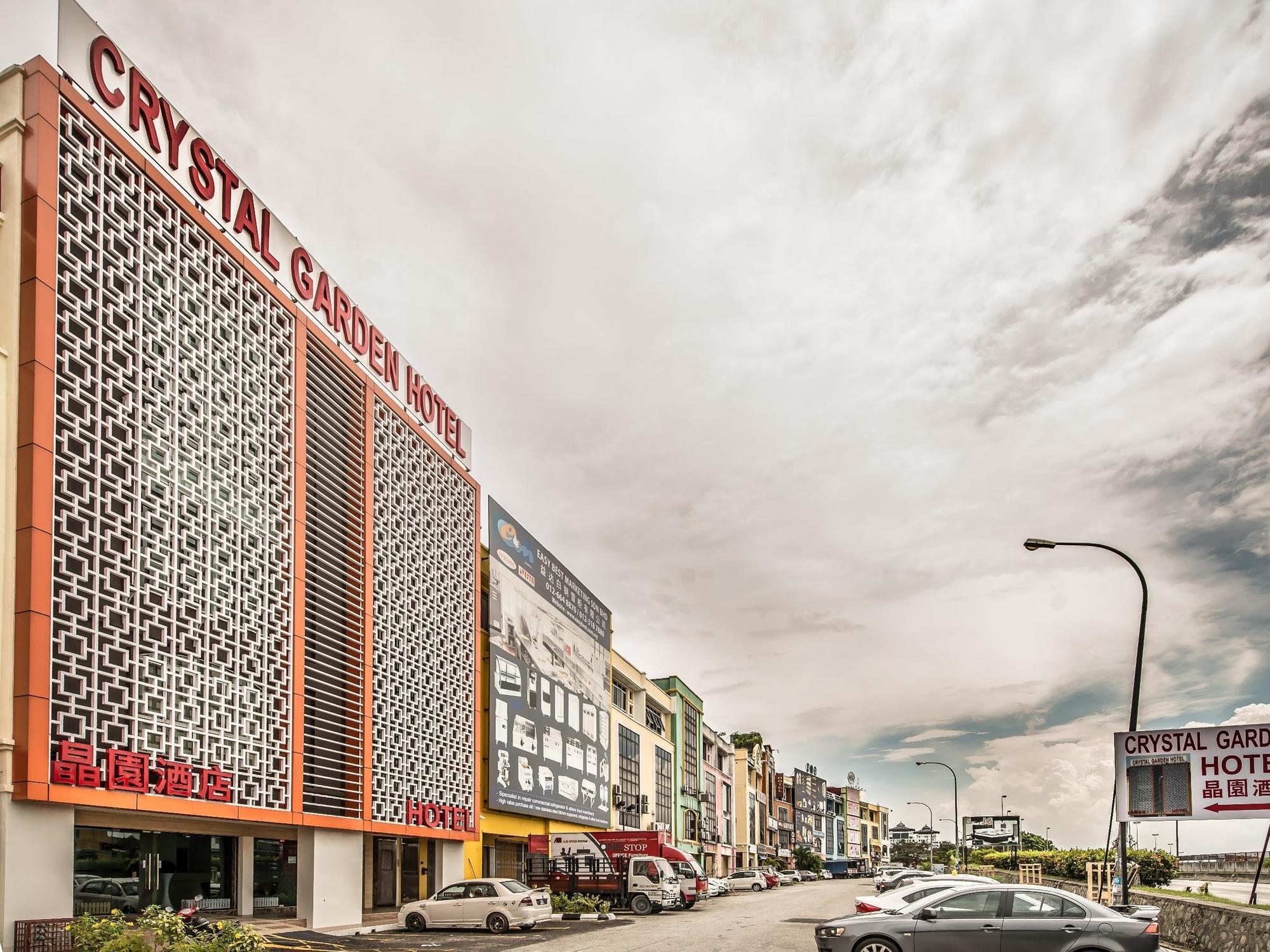 Crystal Garden Hotel - Seri Kembangan Exteriér fotografie