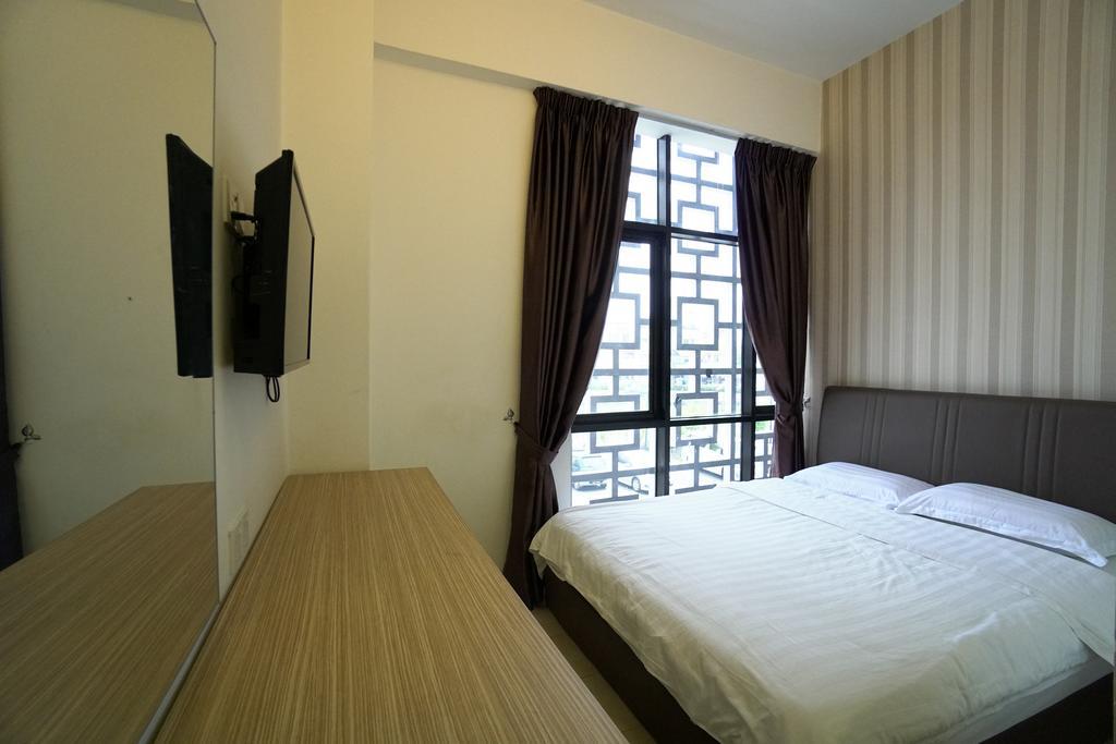 Crystal Garden Hotel - Seri Kembangan Exteriér fotografie