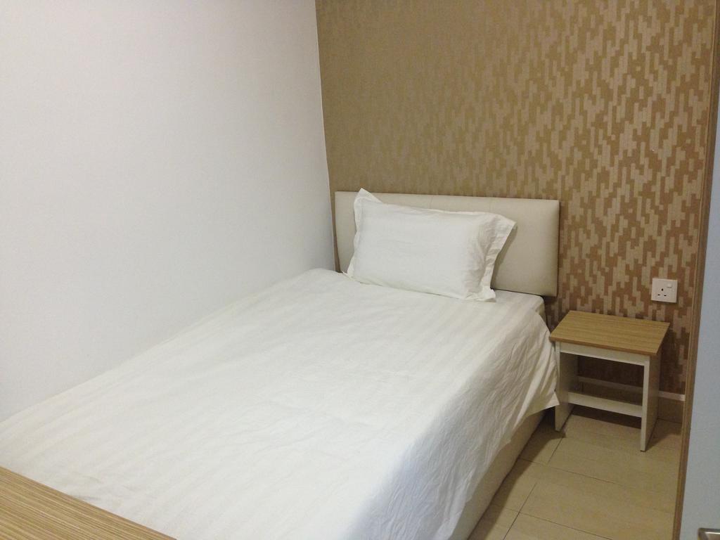 Crystal Garden Hotel - Seri Kembangan Pokoj fotografie